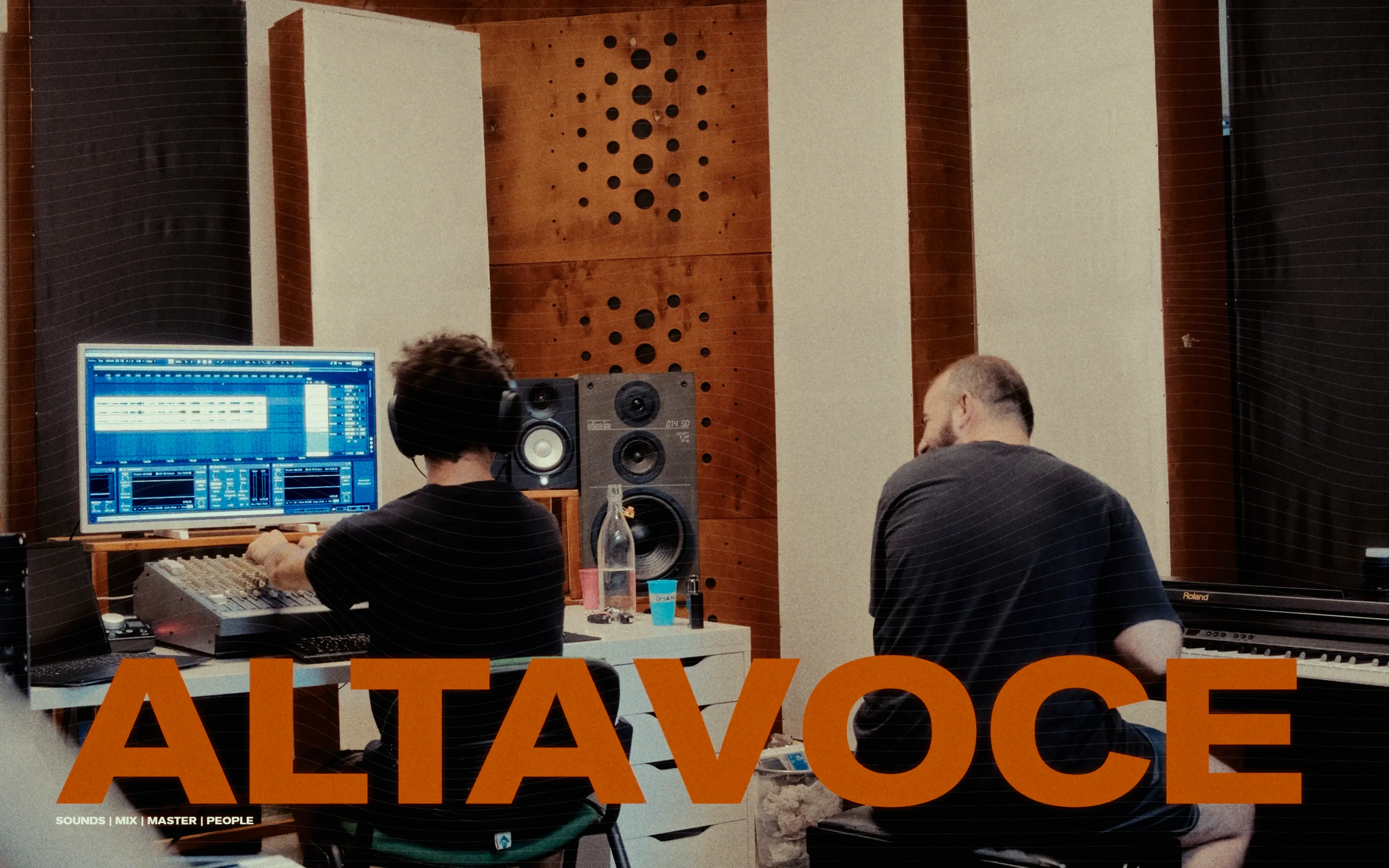 Recording session at ALTAVOCE studio
